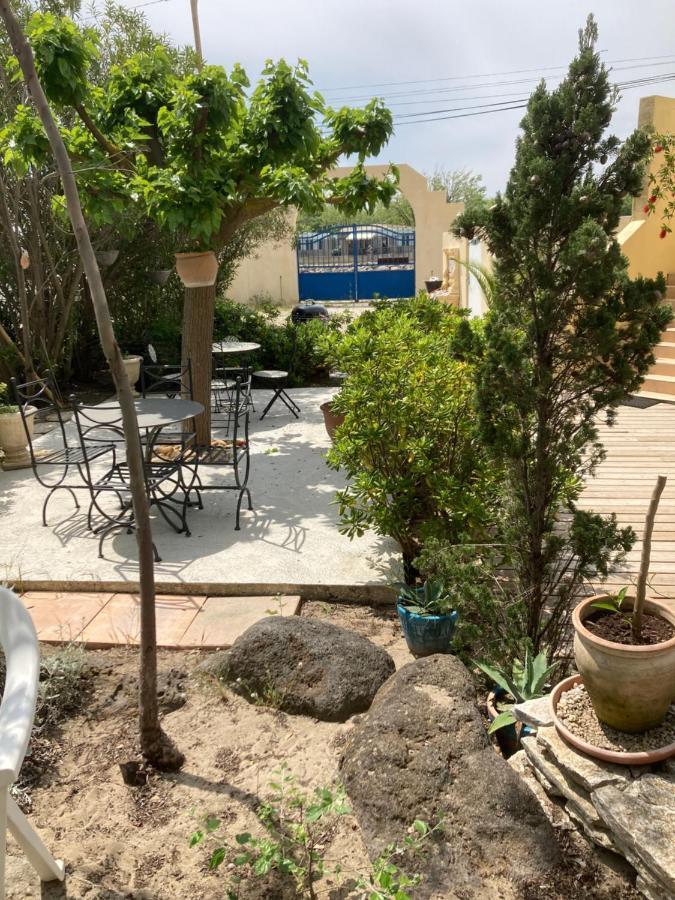 Le Robinson Bed & Breakfast Marseillan  Luaran gambar